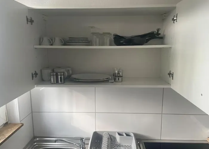 Apartamento Schoene Mit Kostenlosen Parkplaetze Avd1